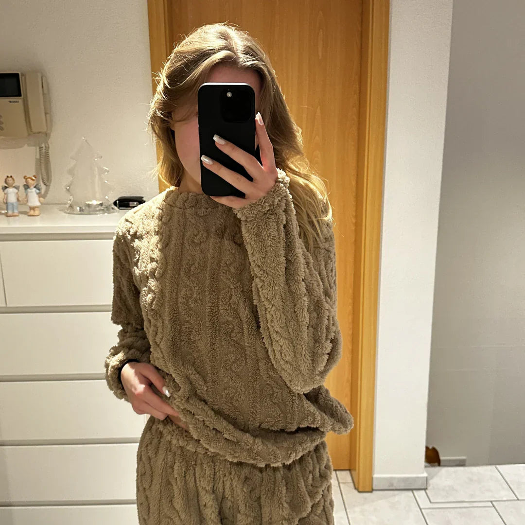 LISA - Flauschiges Pyjama-Set